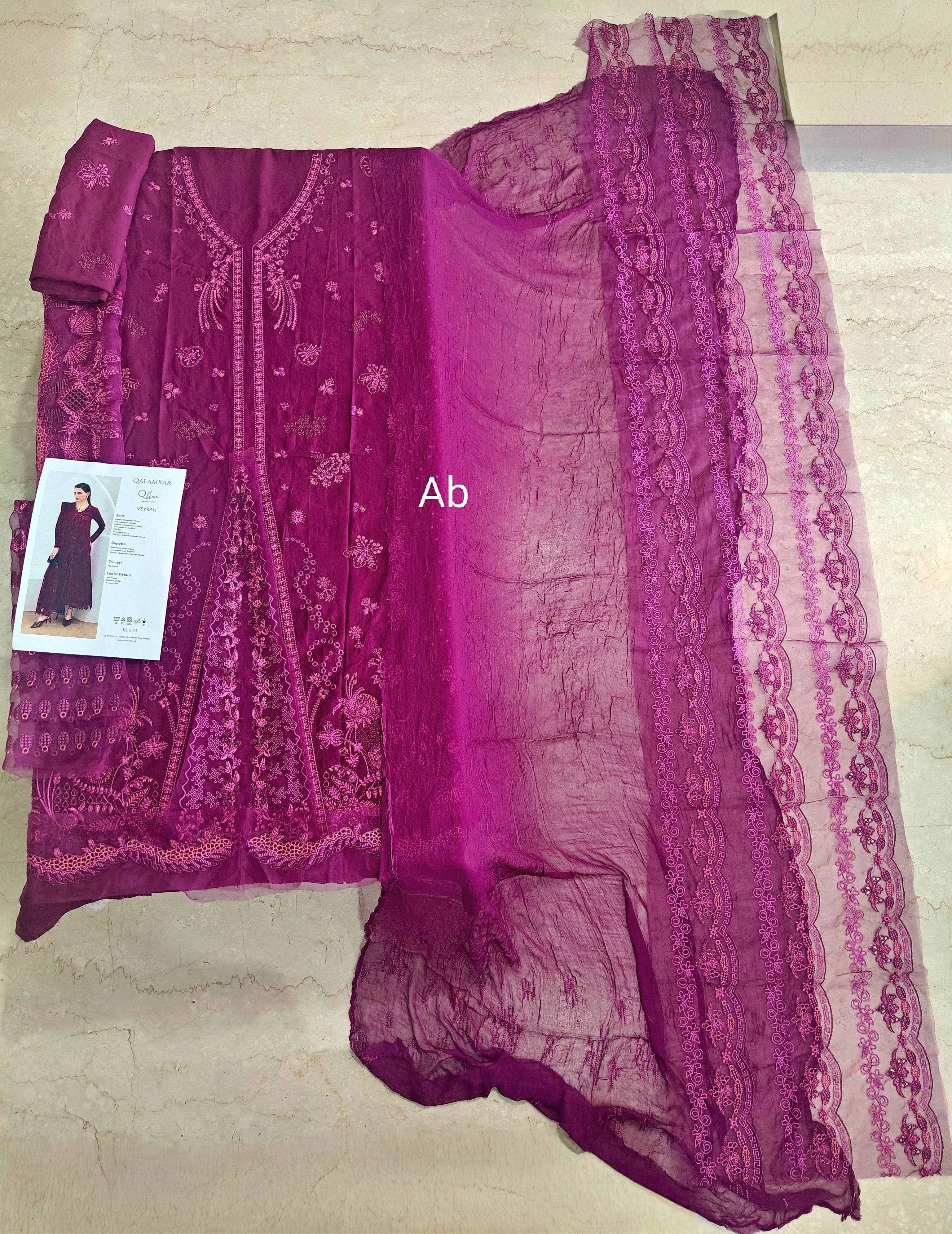 img_qalamkar_q_line_linen_awwal_boutique