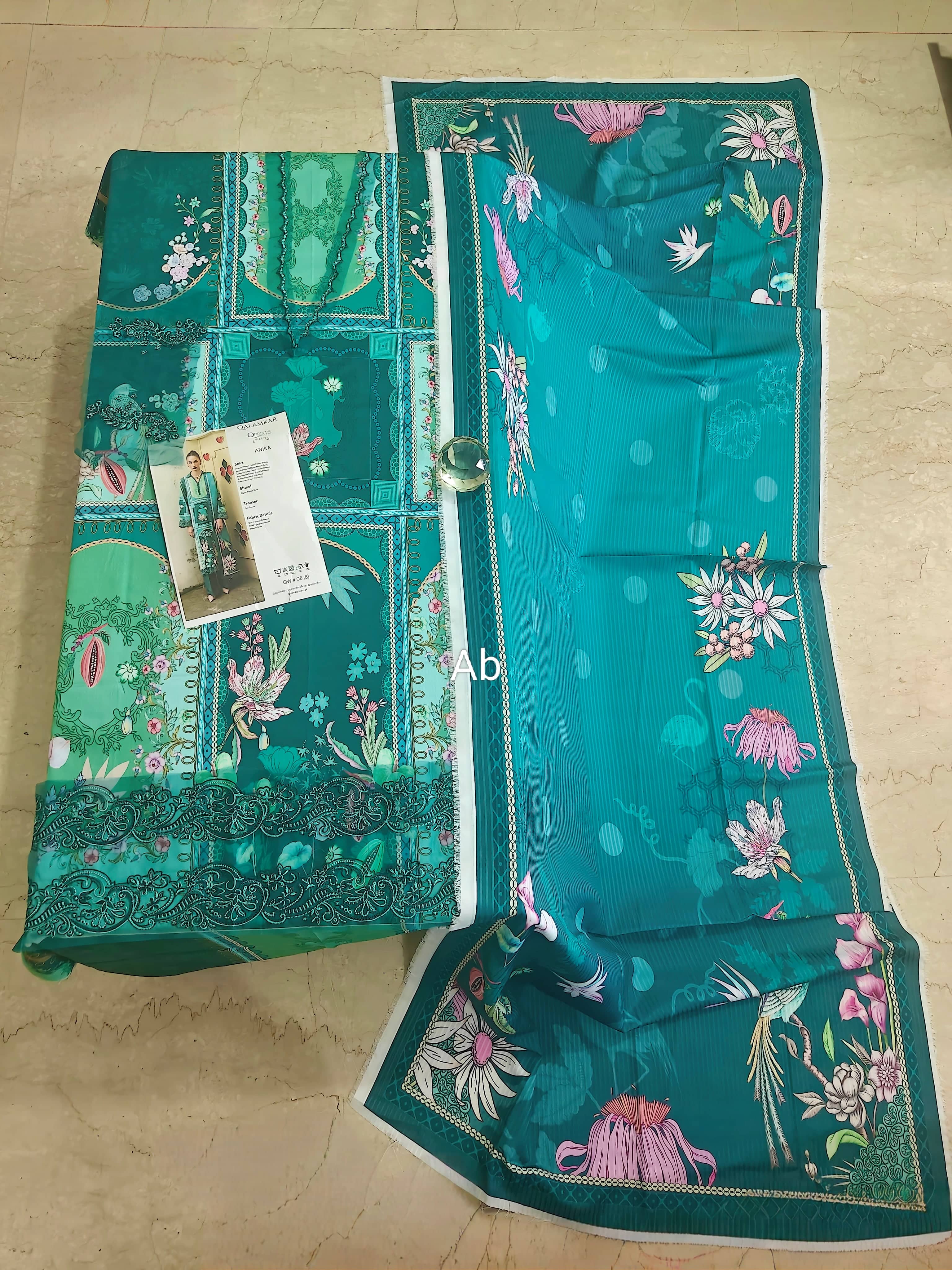 img_qalamkar_q_print_awwal_boutique