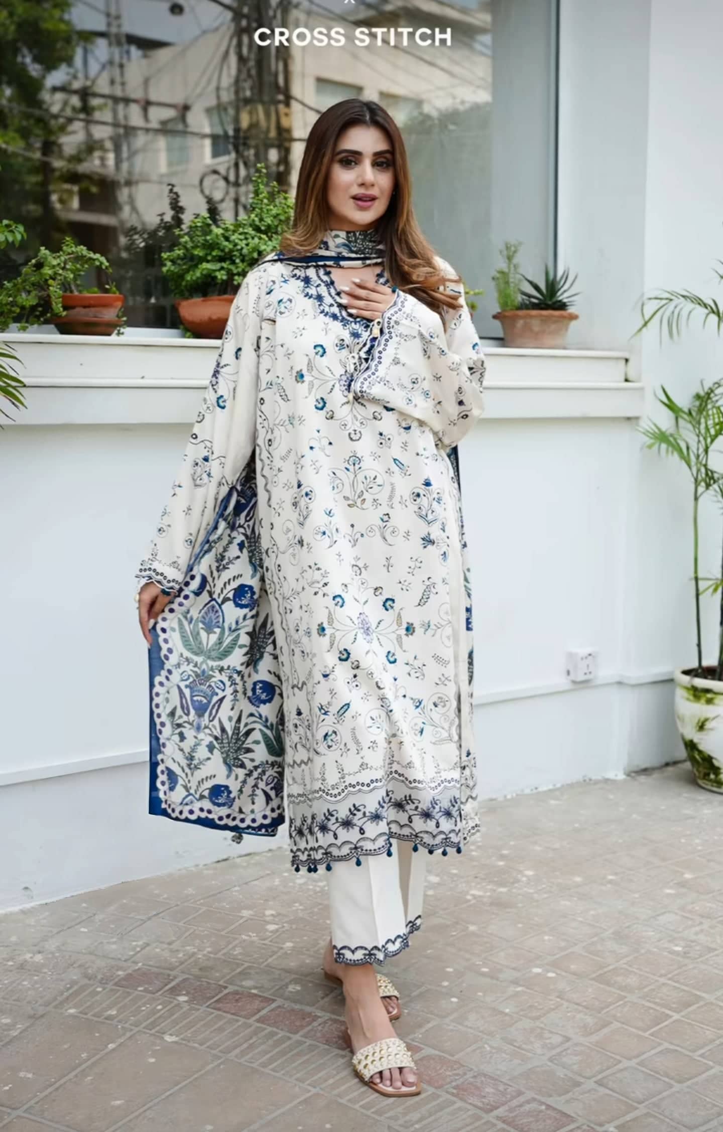 img_cross_stitch_awwal_boutique