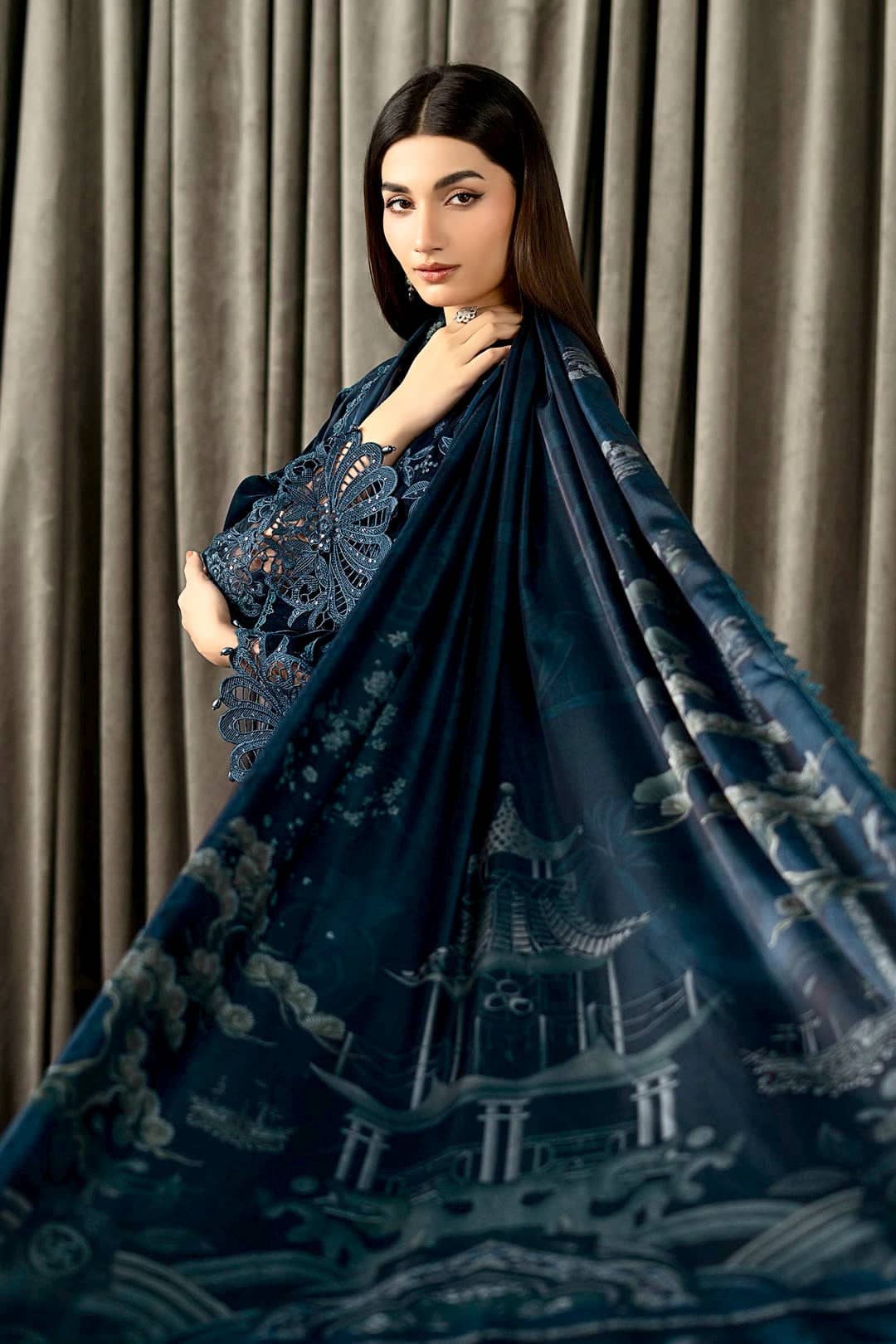 Restocked/Maria B Winter Luxe/Embroideried Velvet Suit/Silk Wool Shawl/10/Teal