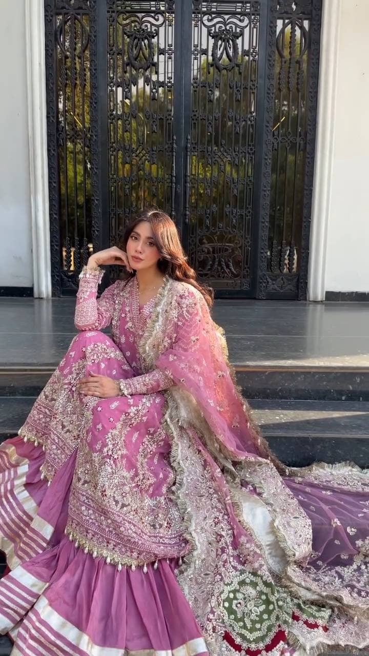 Spotted in Afrozeh Dastangoi Formals 26/Riwayat/Rose Pink