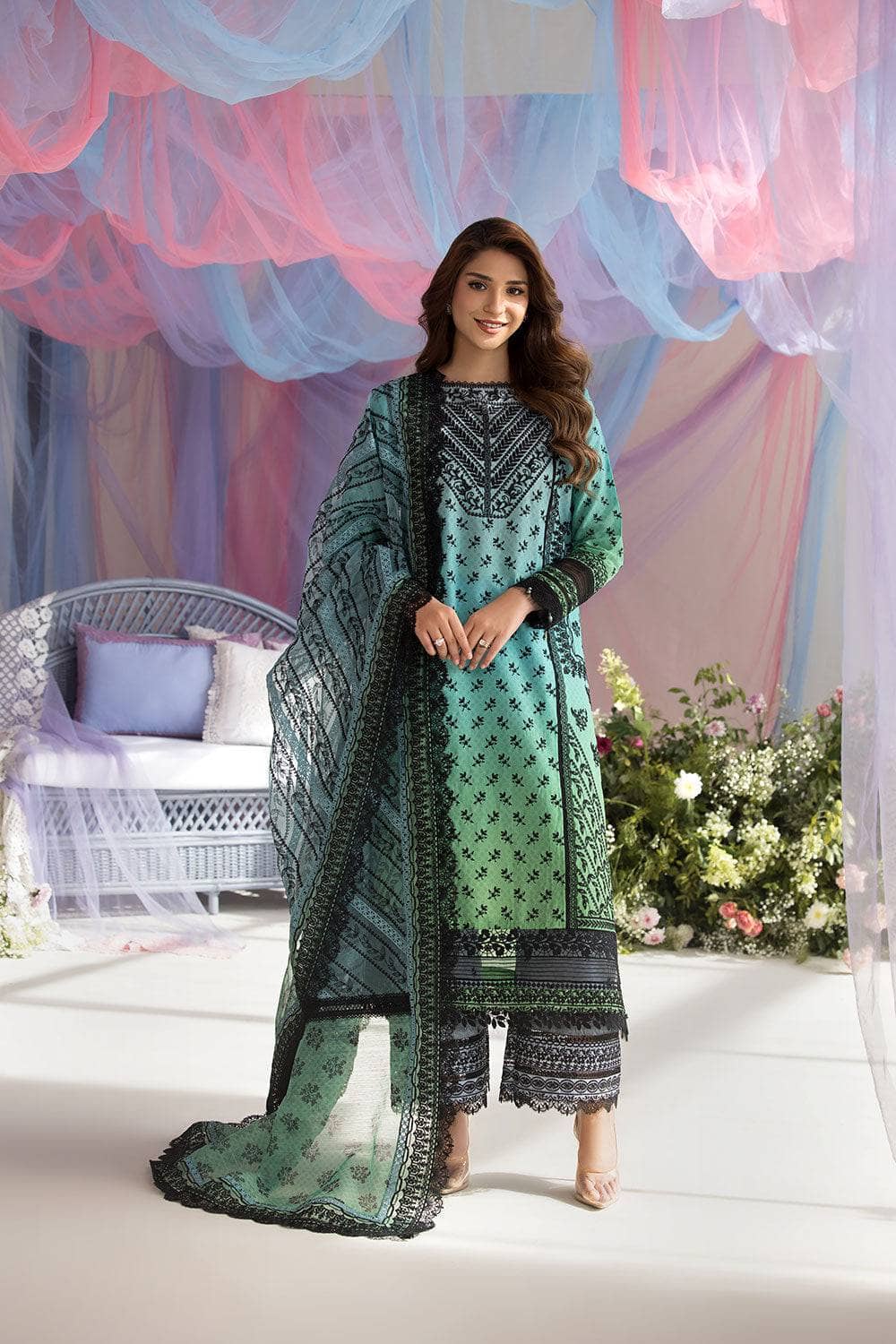 img_sobia_nazir_lawn_25_awwal_boutique