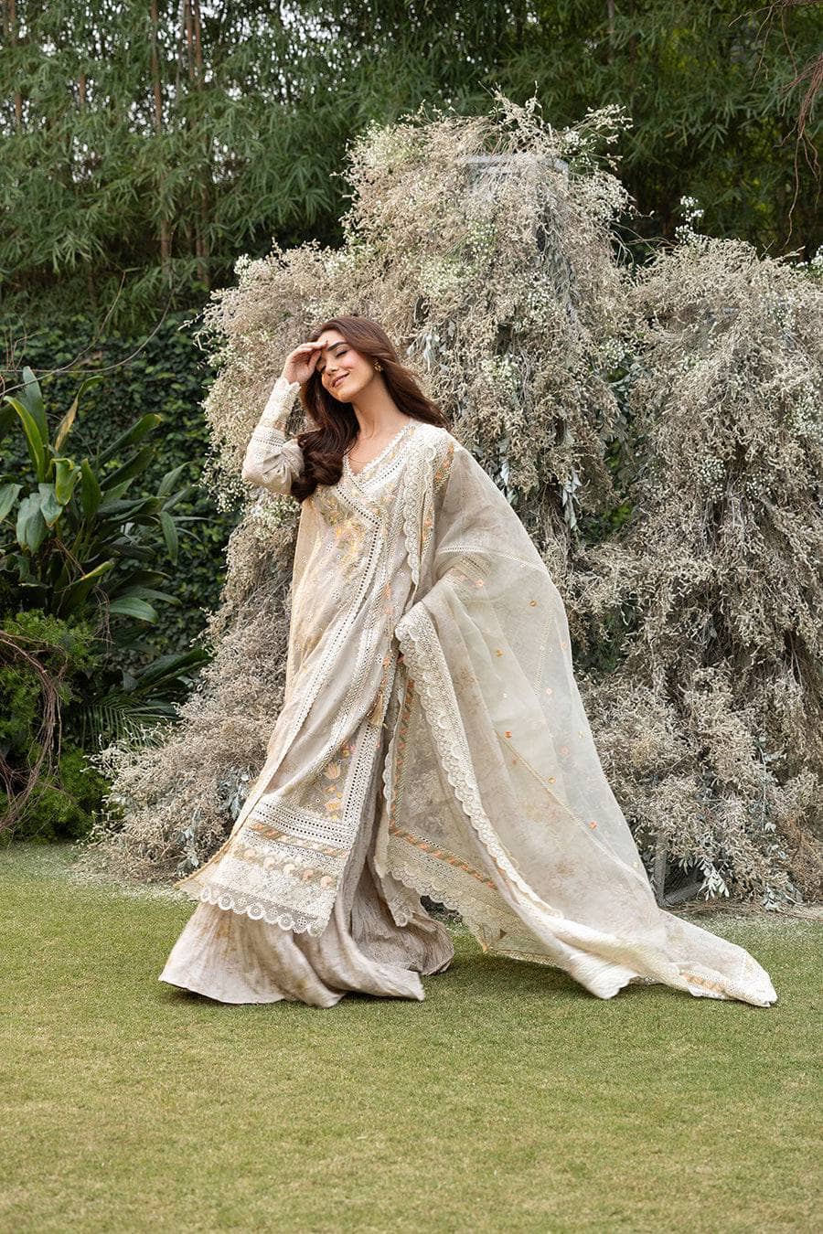 Sobia Nazir Lawn 25/13B