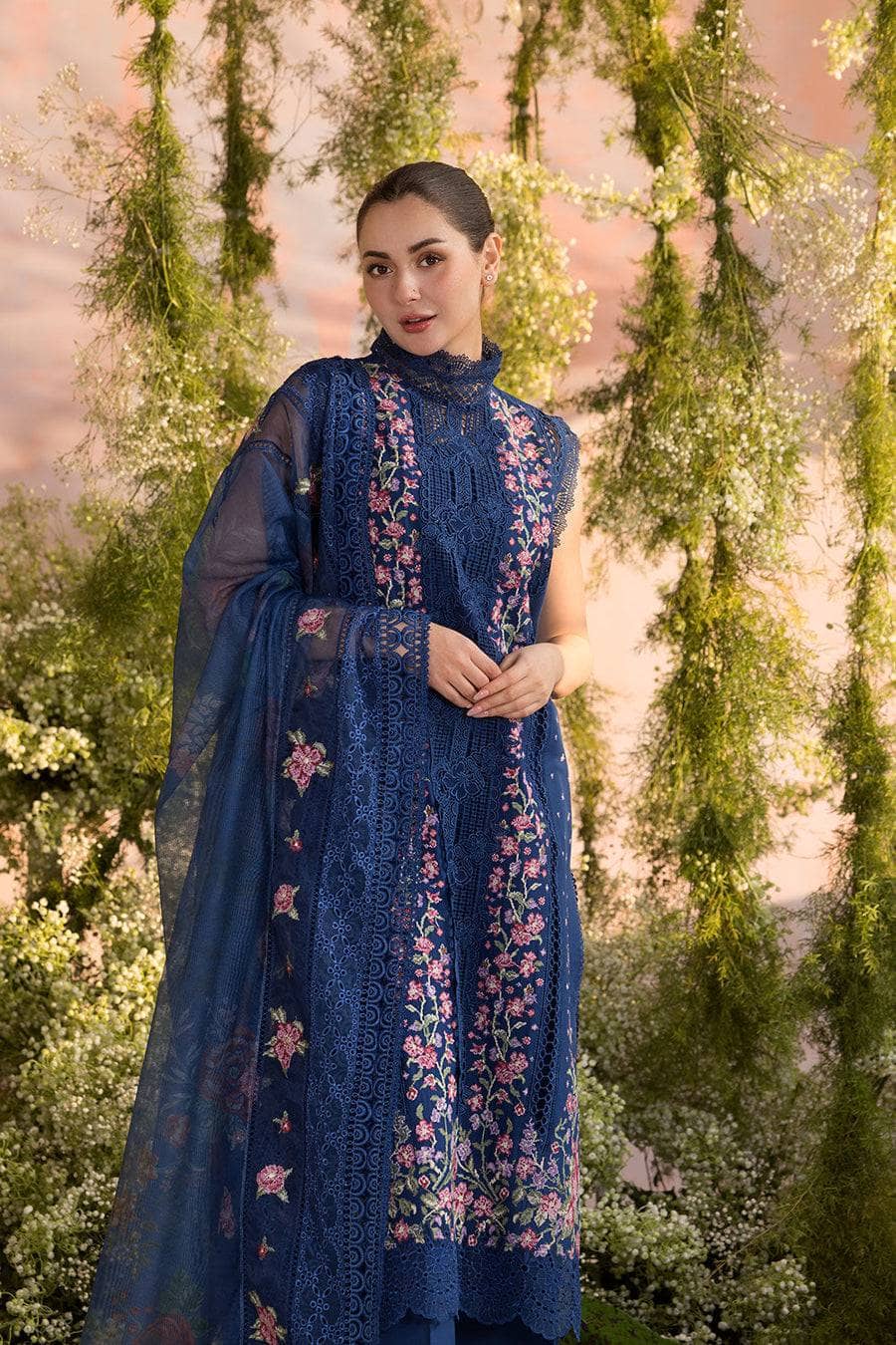 img_sobia_nazir_lawn_25_awwal_boutique