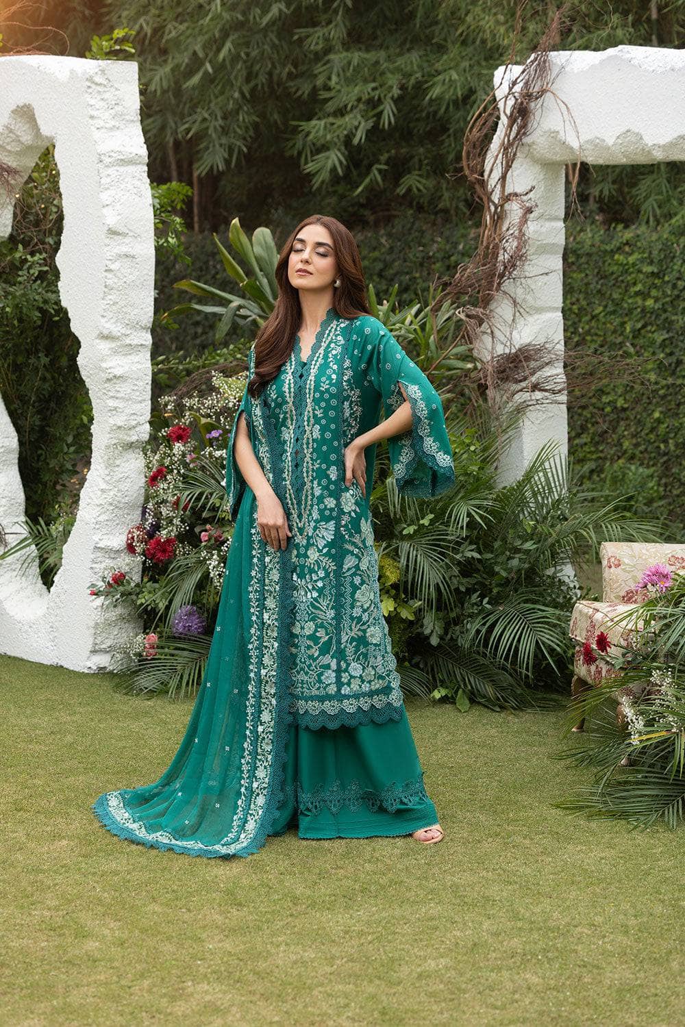 img_sobia_nazir_lawn_25_awwal_boutique