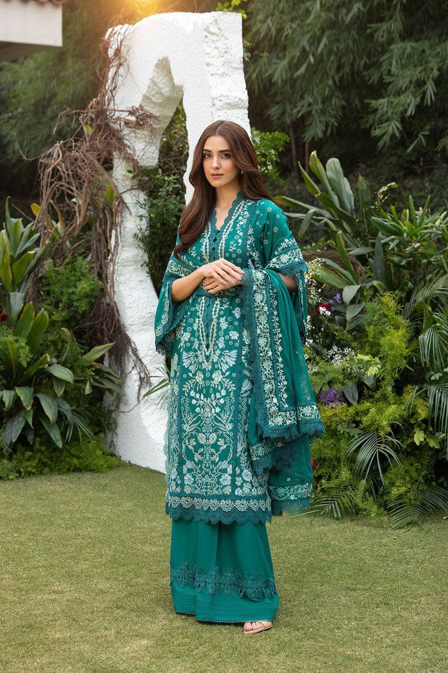img_sobia_nazir_lawn_25_awwal_boutique