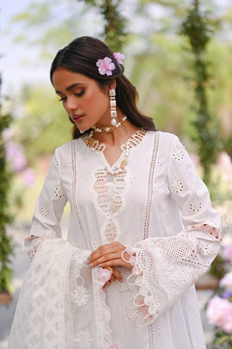 img_qalamkar_chikankari_lawn_23_awwal_boutique