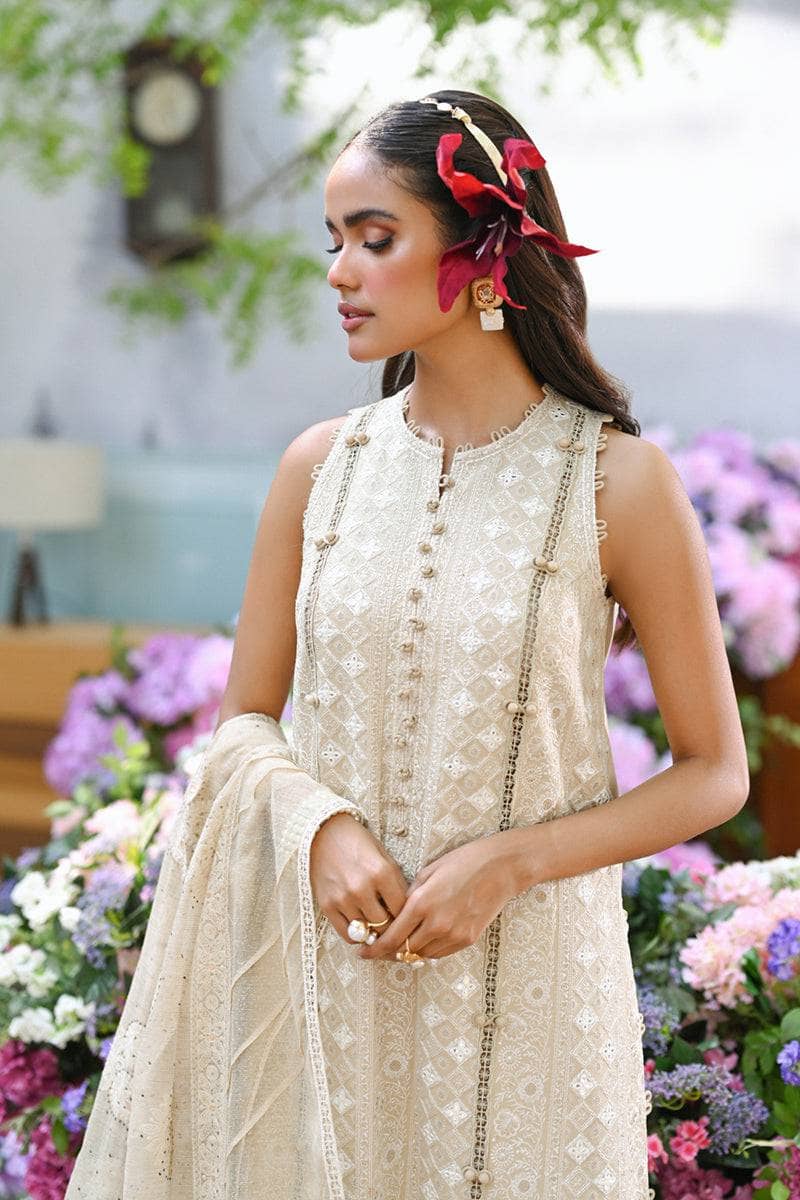 img_qalamkar_chikankari_lawn_23_awwal_boutique