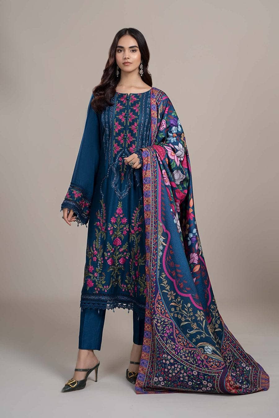 img_maria_b_m_prints_vol2_23_awwal_boutique