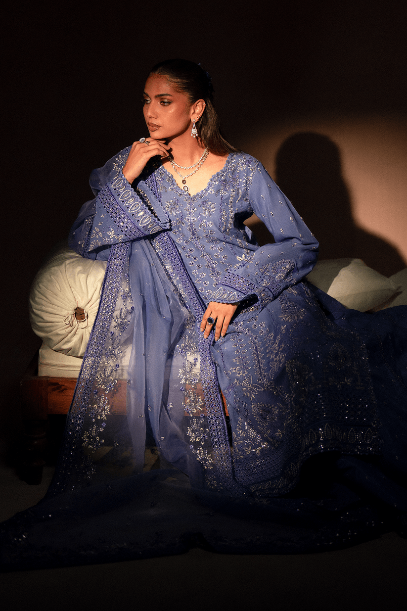 img_emaan_adeel_raw_silk_awwal_boutique