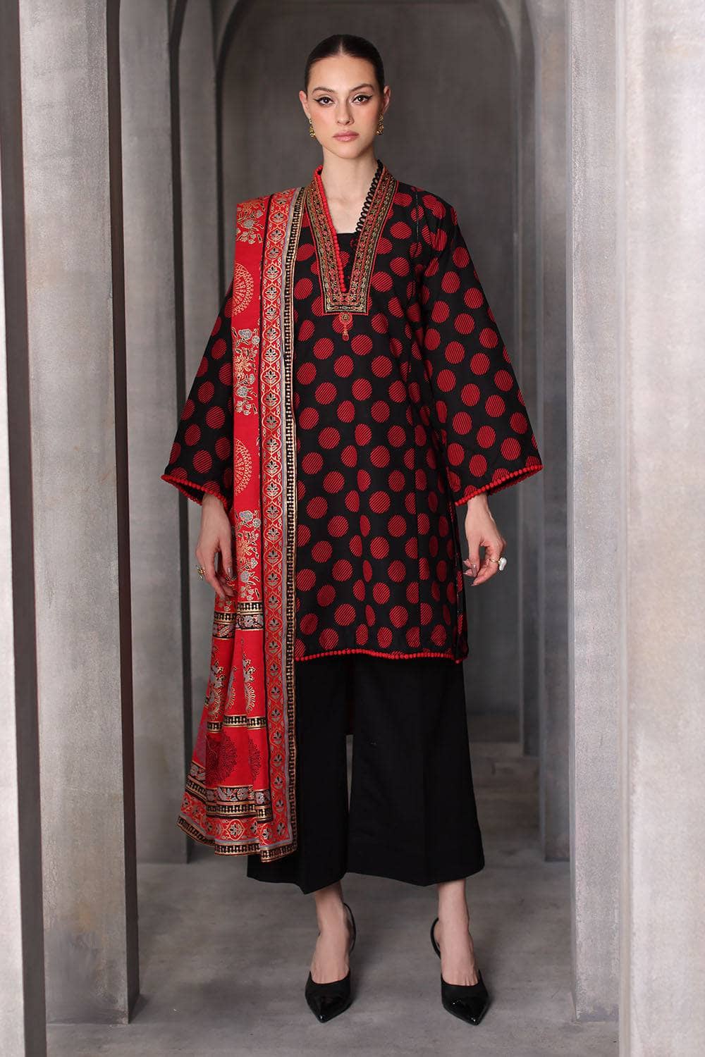 img_gul_ahmed_arctic_aura_pakistani_suits_awwal_boutique
