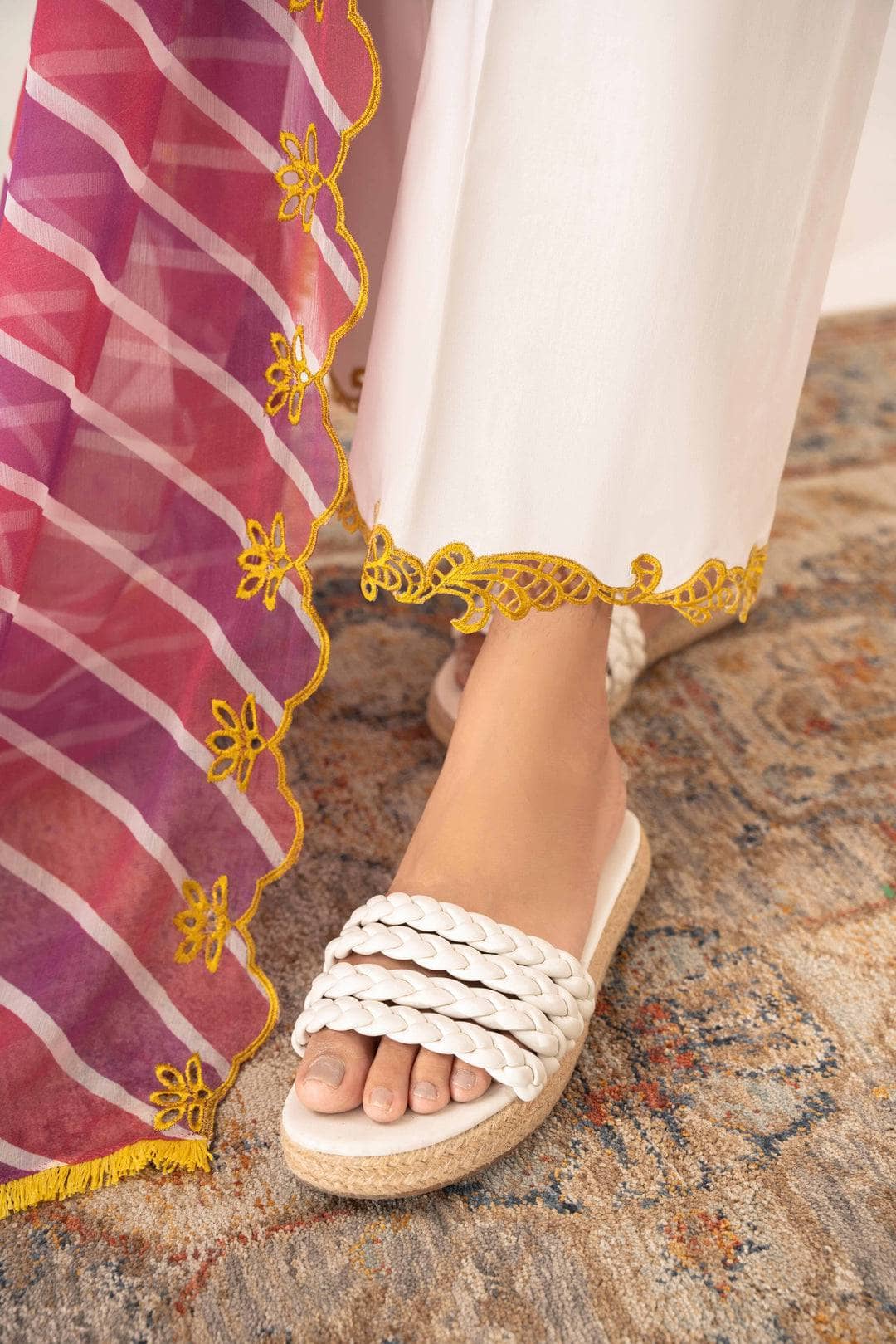 img_sable_vogue_lawn_awwal_boutique