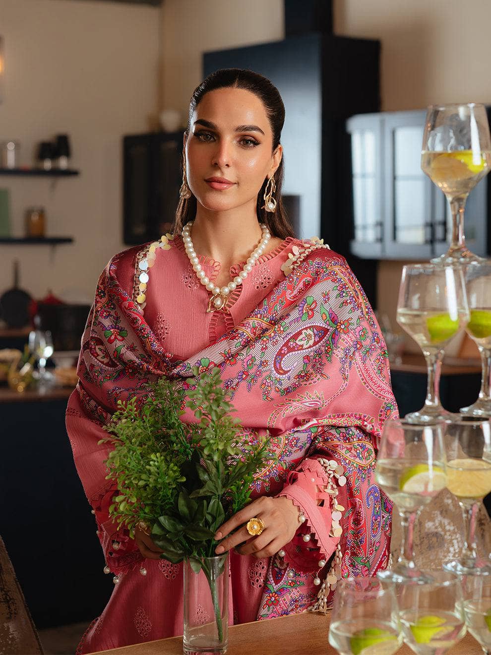 img_mahenur_khaddar_awwal_boutique