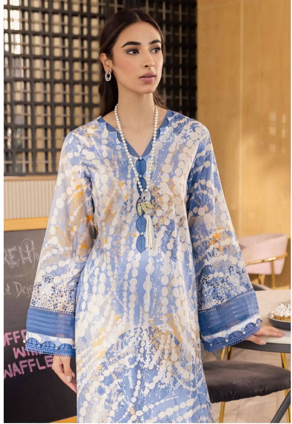 img_nureh_ballerina_chinakari_lawn_awwal_boutique