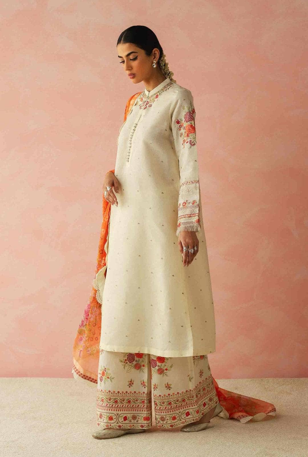 Restocked/Zara Shahjahan Lawn 23/4A