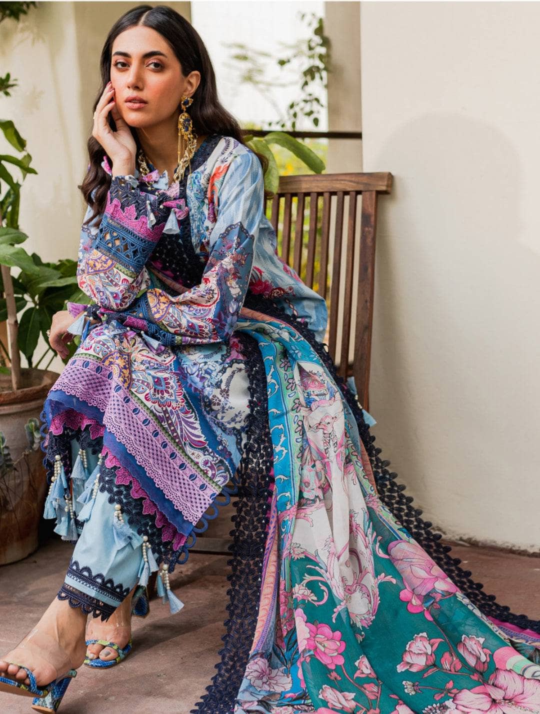 img_firdous_lawn_awwal_boutique