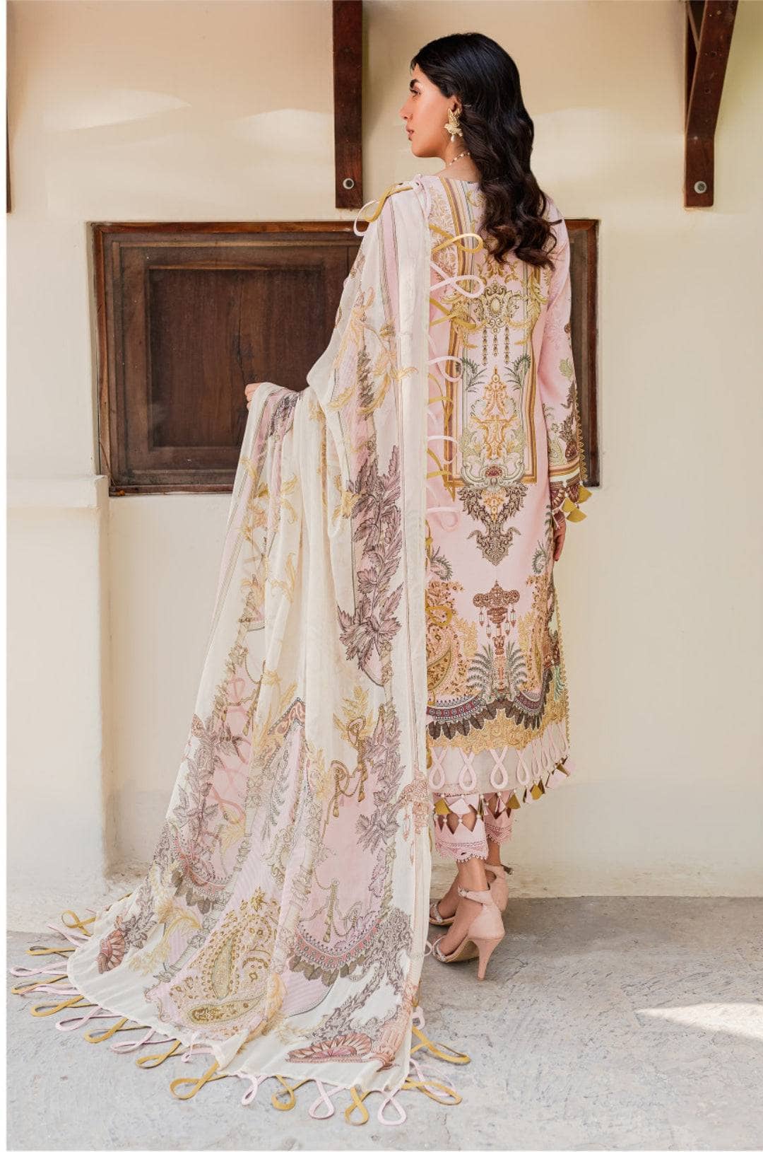 img_firdous_lawn_awwal_boutique