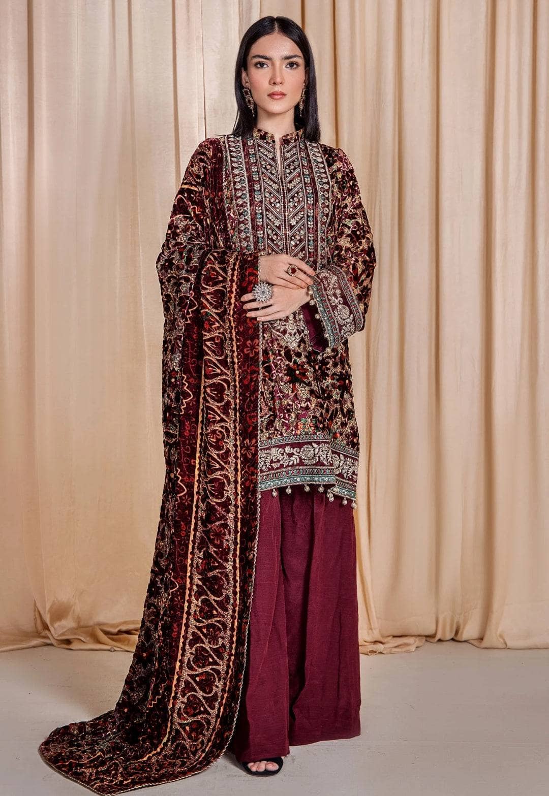 img_adans_libas_velvet_palachi_awwal_boutique