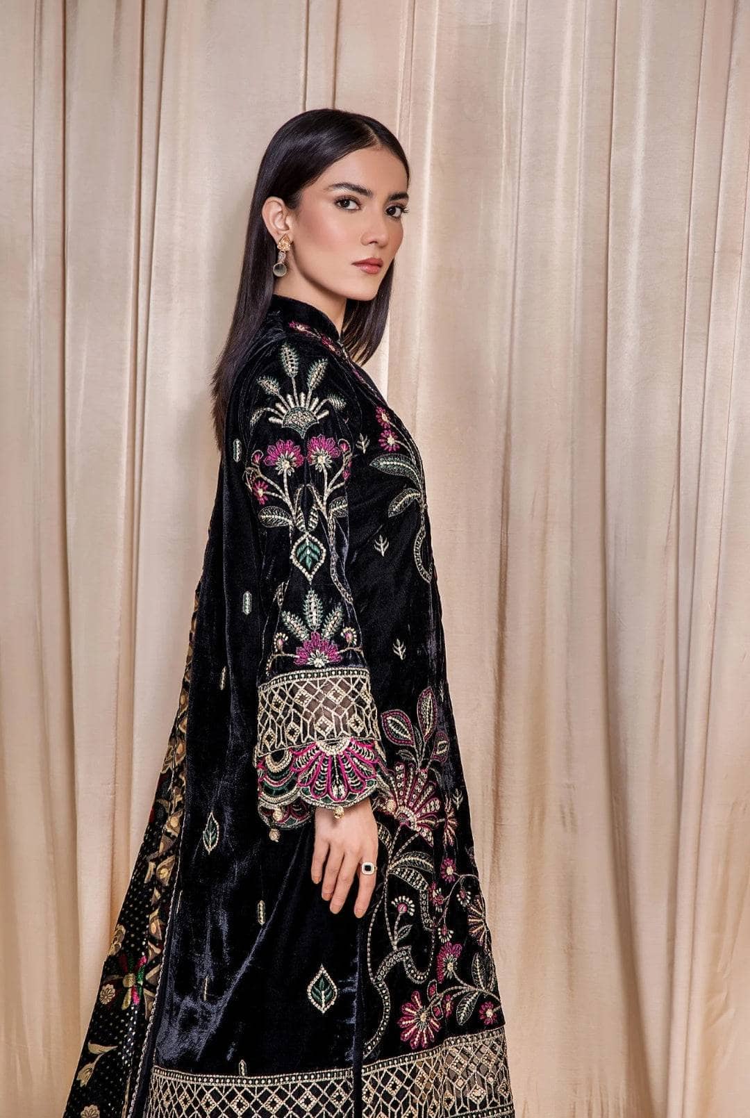 img_adans_libas_velvet_palachi_awwal_boutique