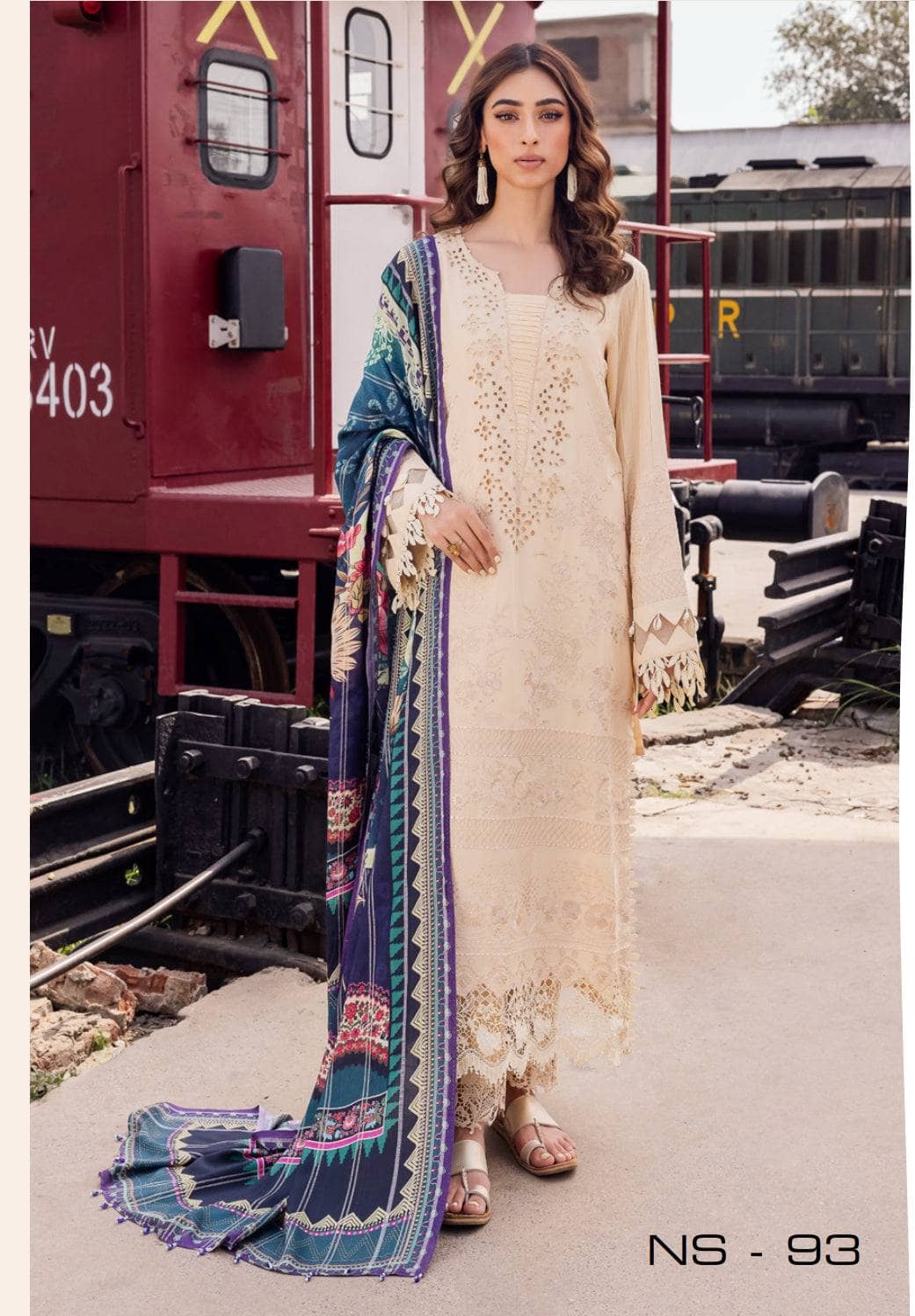 img_nureh_maya_linen_awwal_boutique