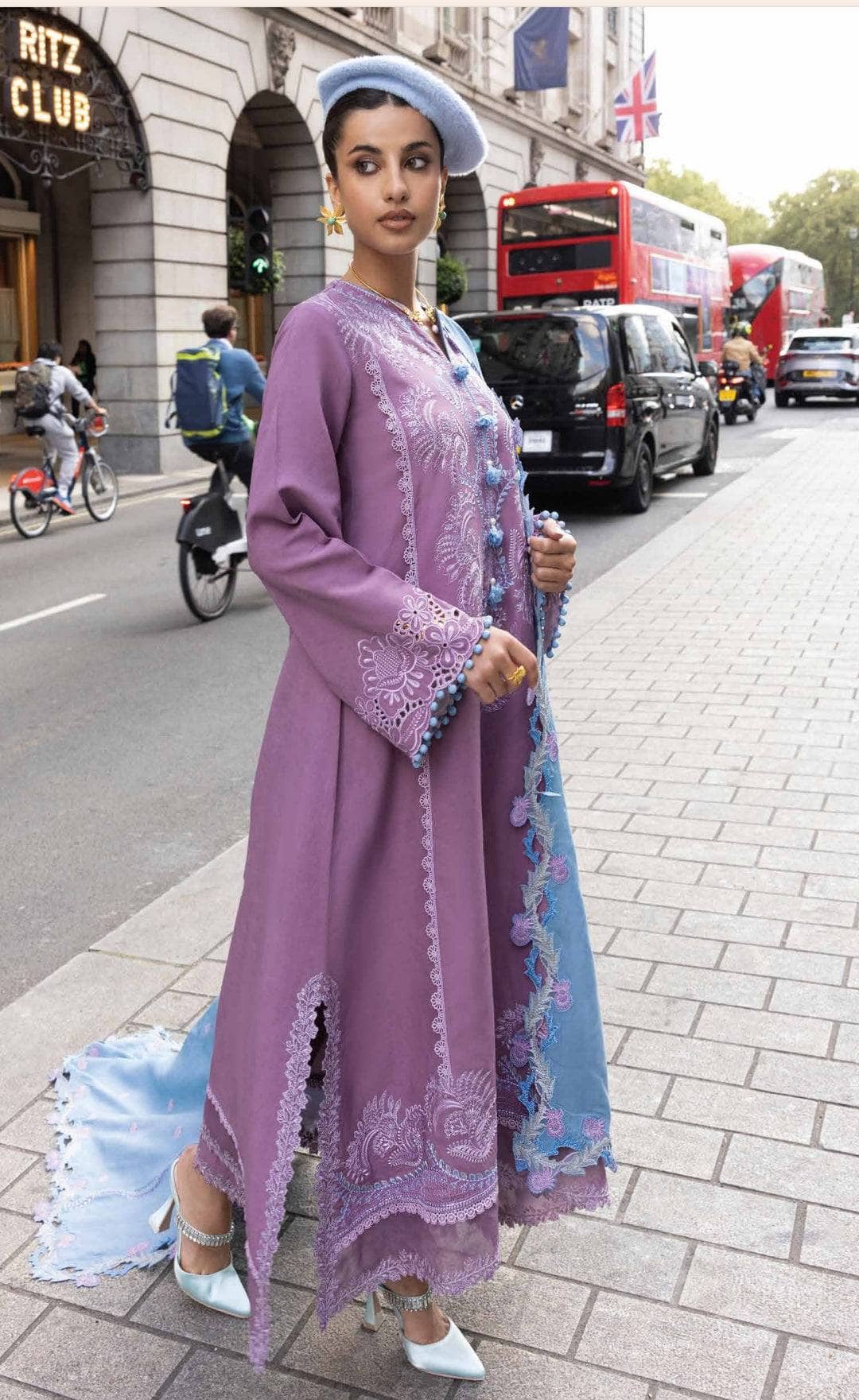 img_mushq_broadway_awwal_boutique