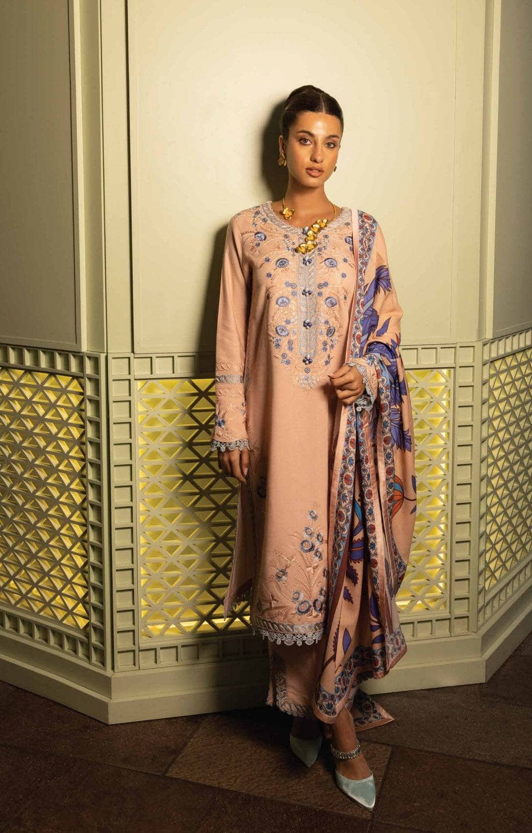 img_mushq_broadway_awwal_boutique