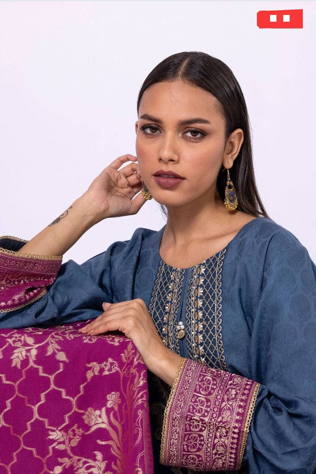 img_khaadi_jacquard_awwal_boutique