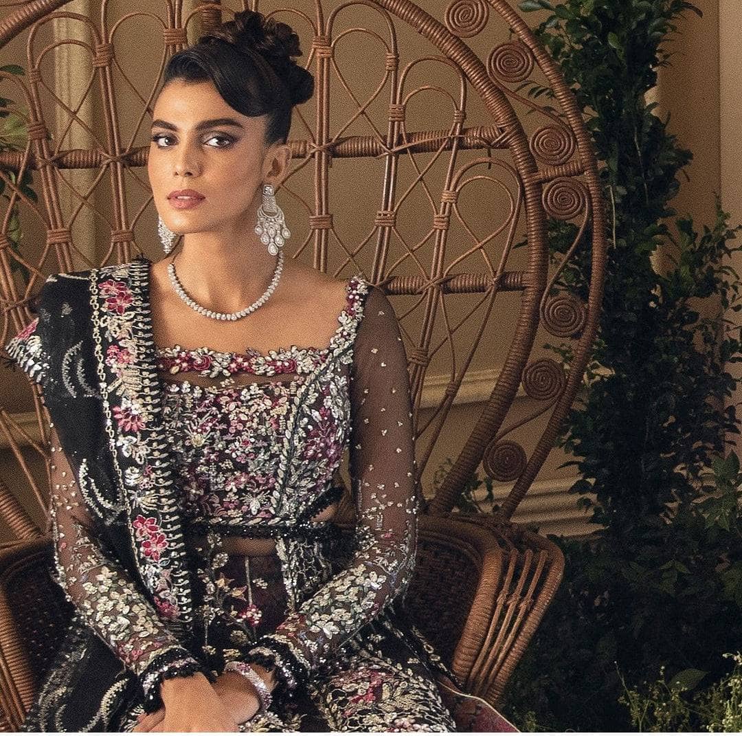 img_republic_womenswear_wedding_couture_awwal_boutique