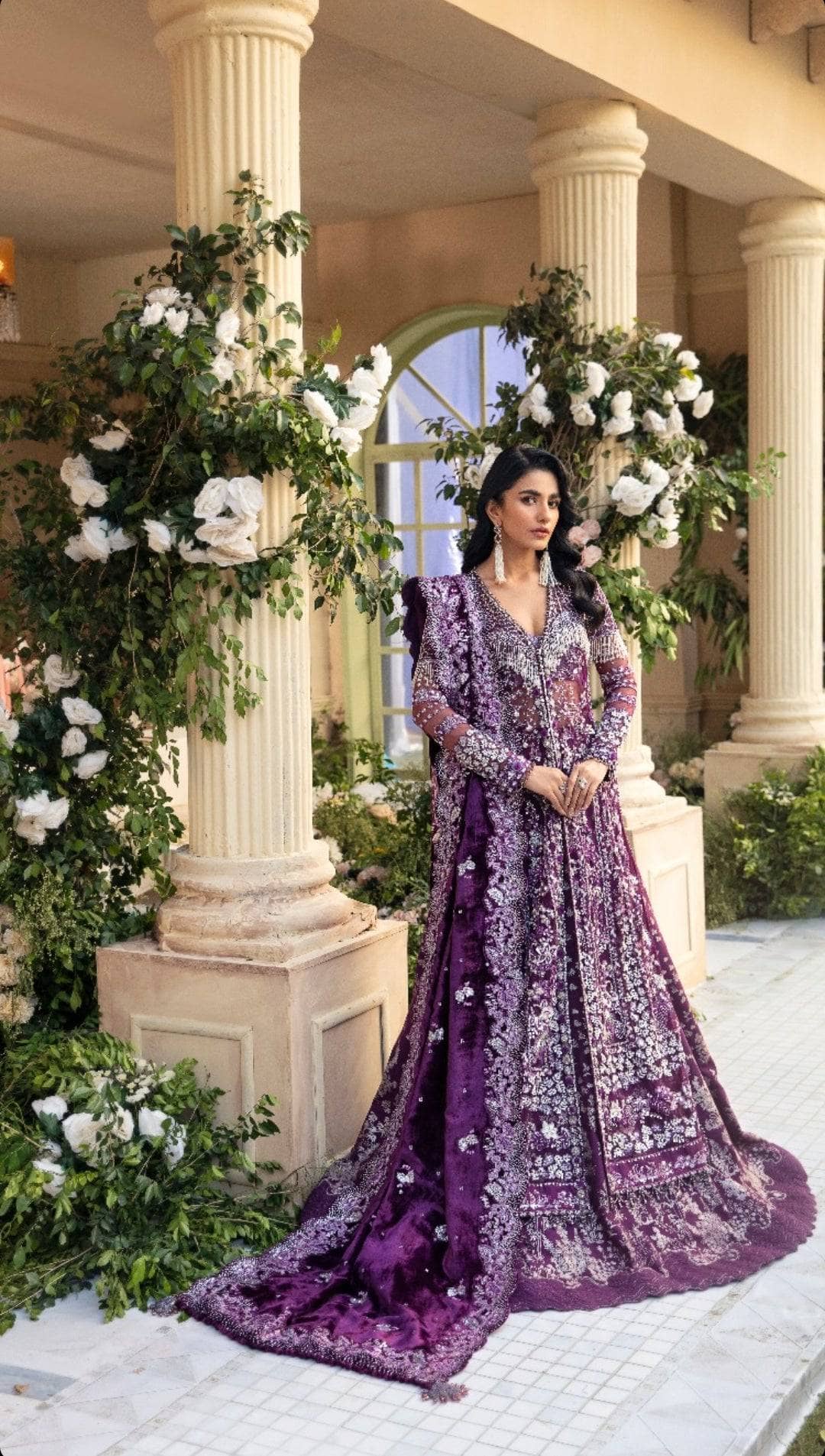 img_republic_womenswear_wedding_couture_awwal_boutique