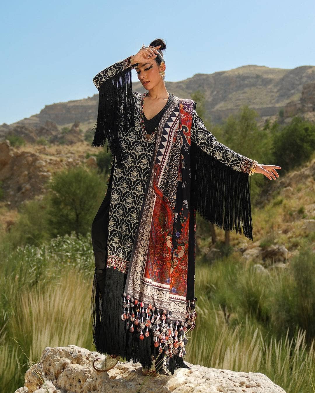 img_sana_safinaz_winter_23_awwal_boutique