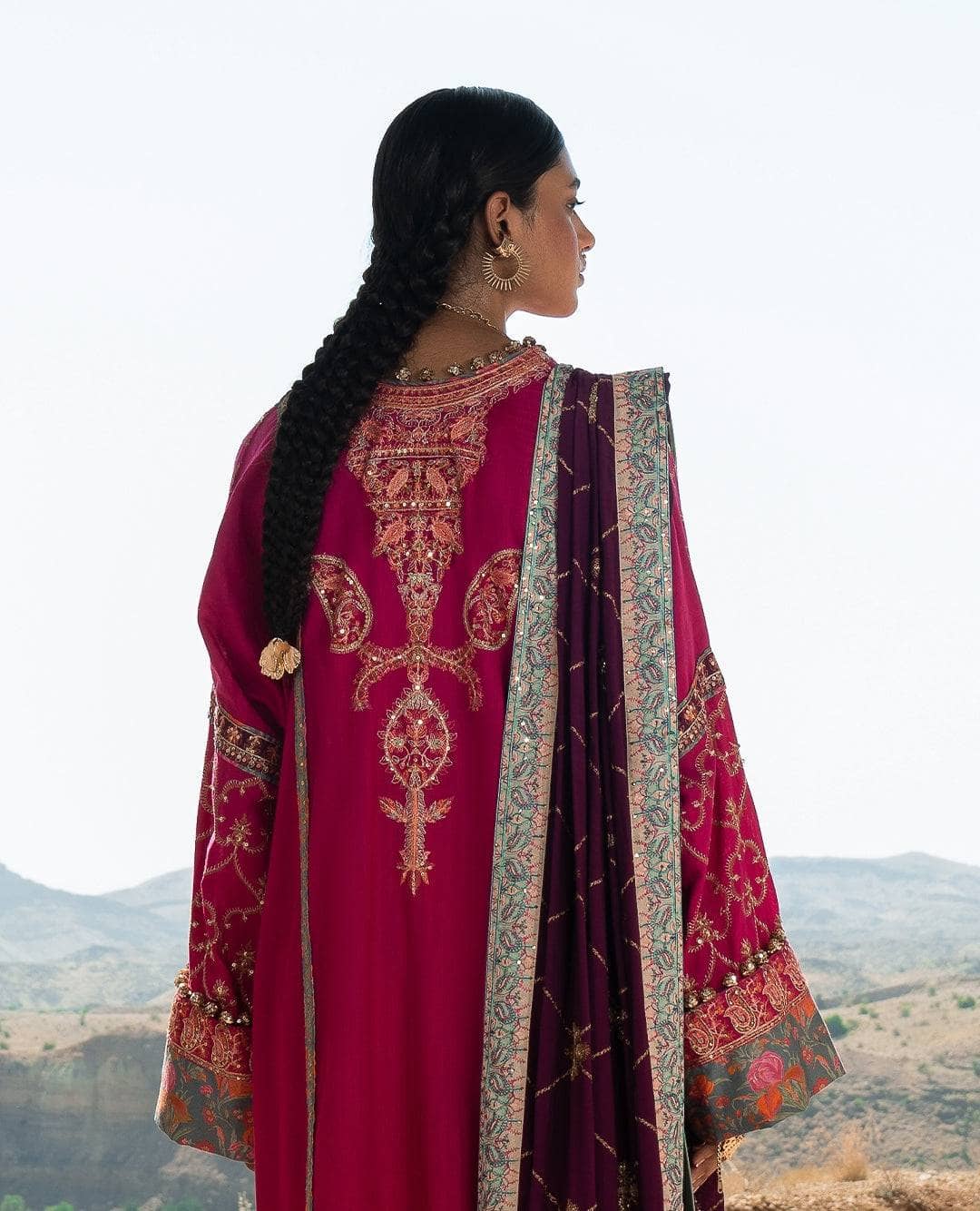 img_sana_safinaz_winter_23_awwal_boutique