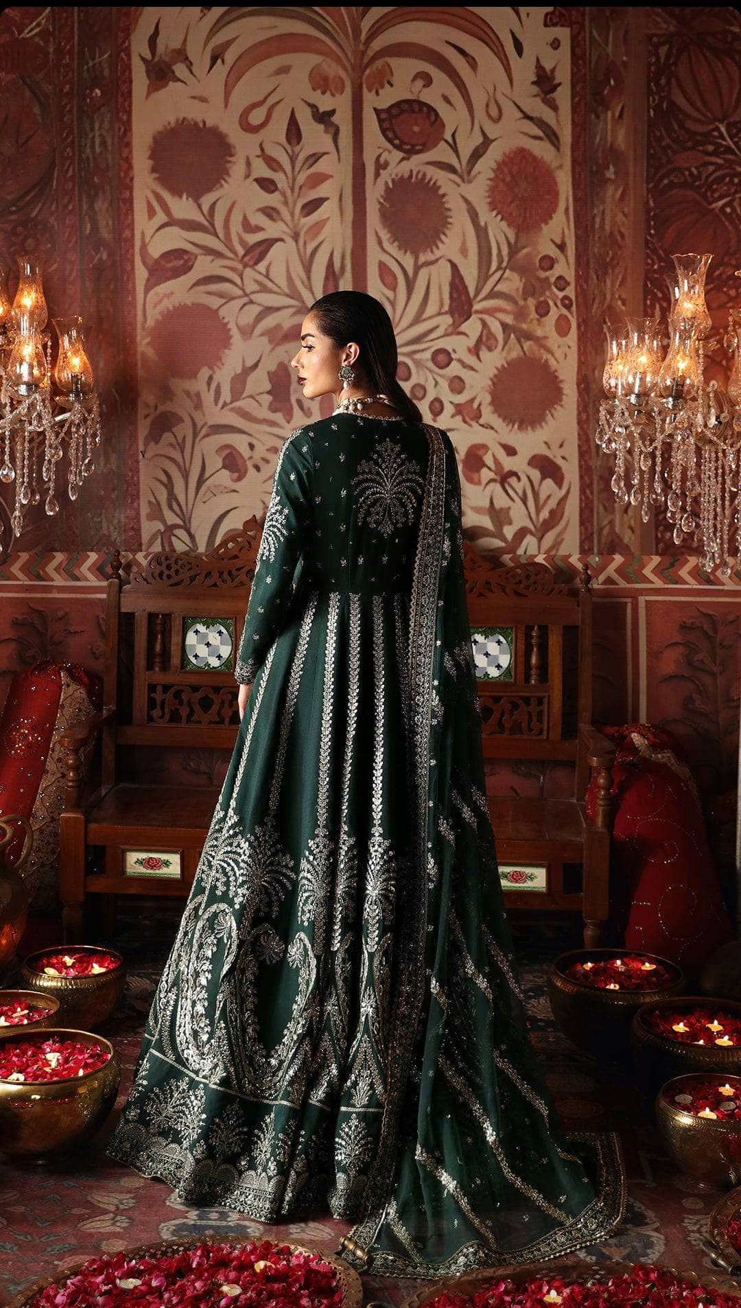 img_afrozeh_divani_silk_edit_23_awwal_boutique