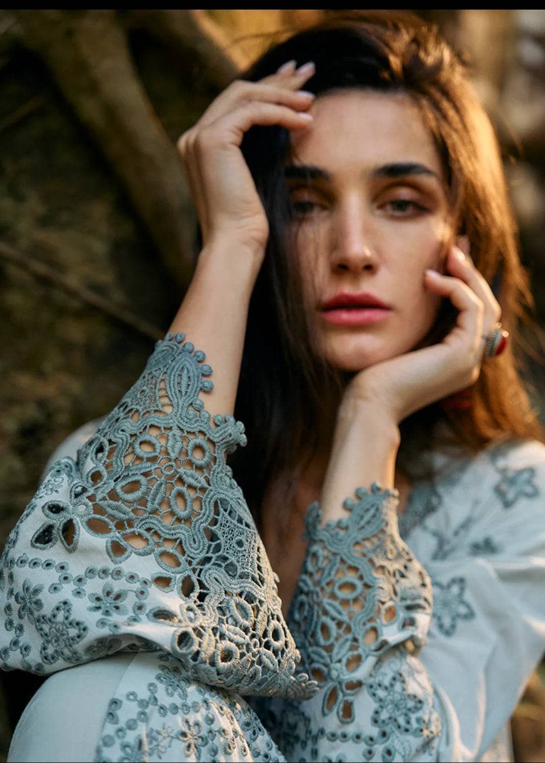 img_image_lawnkari_awwal_boutique