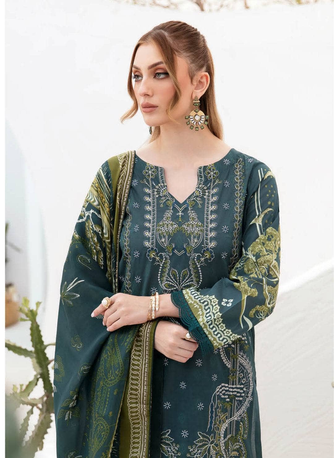 img_ramsha_lawn_awwal_boutique