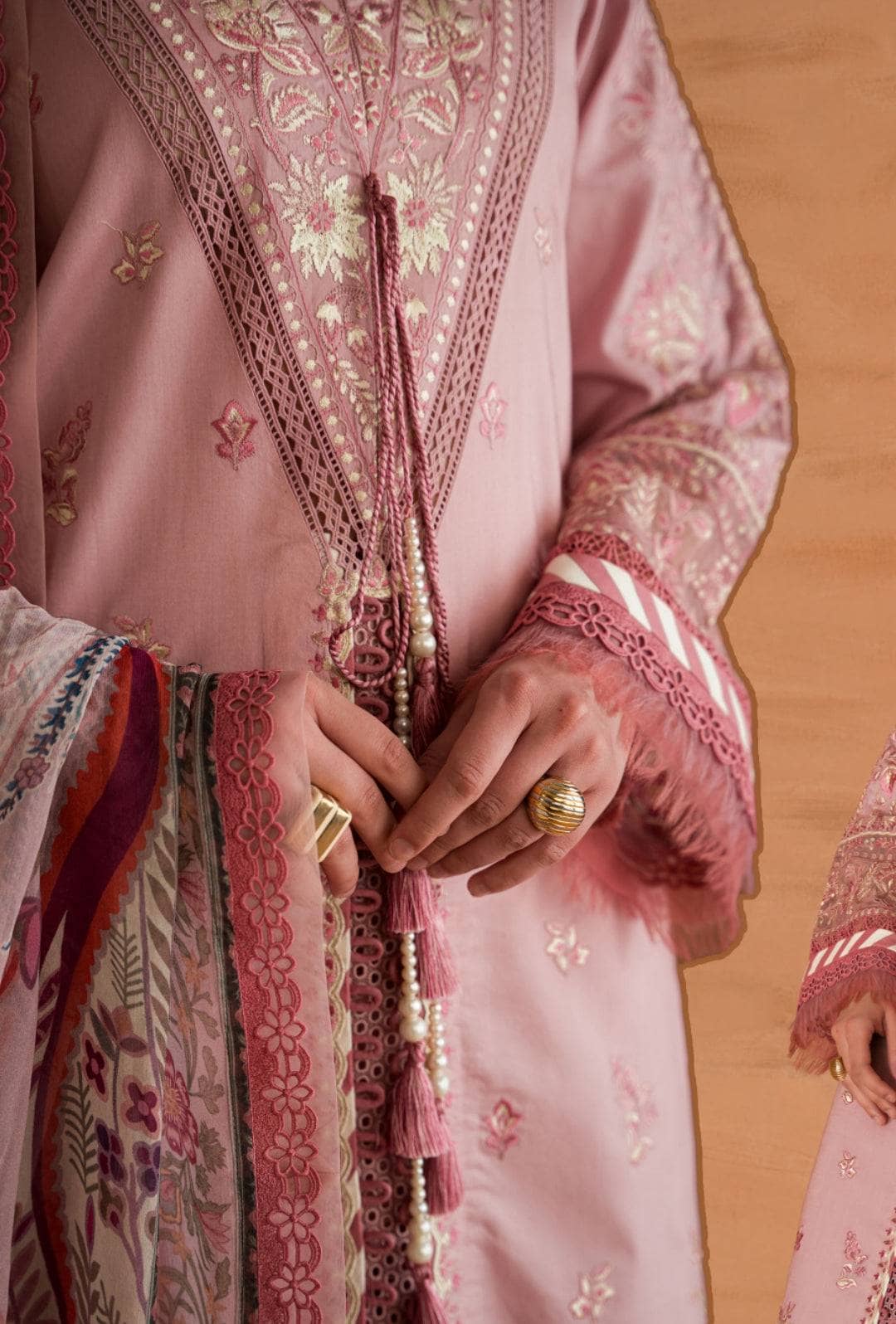 img_jade_premium_lawn_24_awwal_boutique