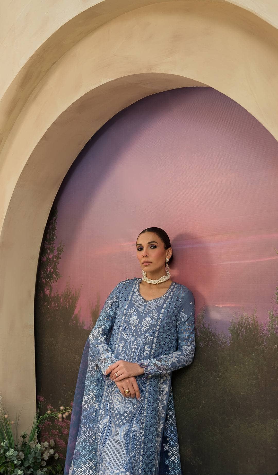 img_afrozeh_painted_garden_lawn_awwal_boutique