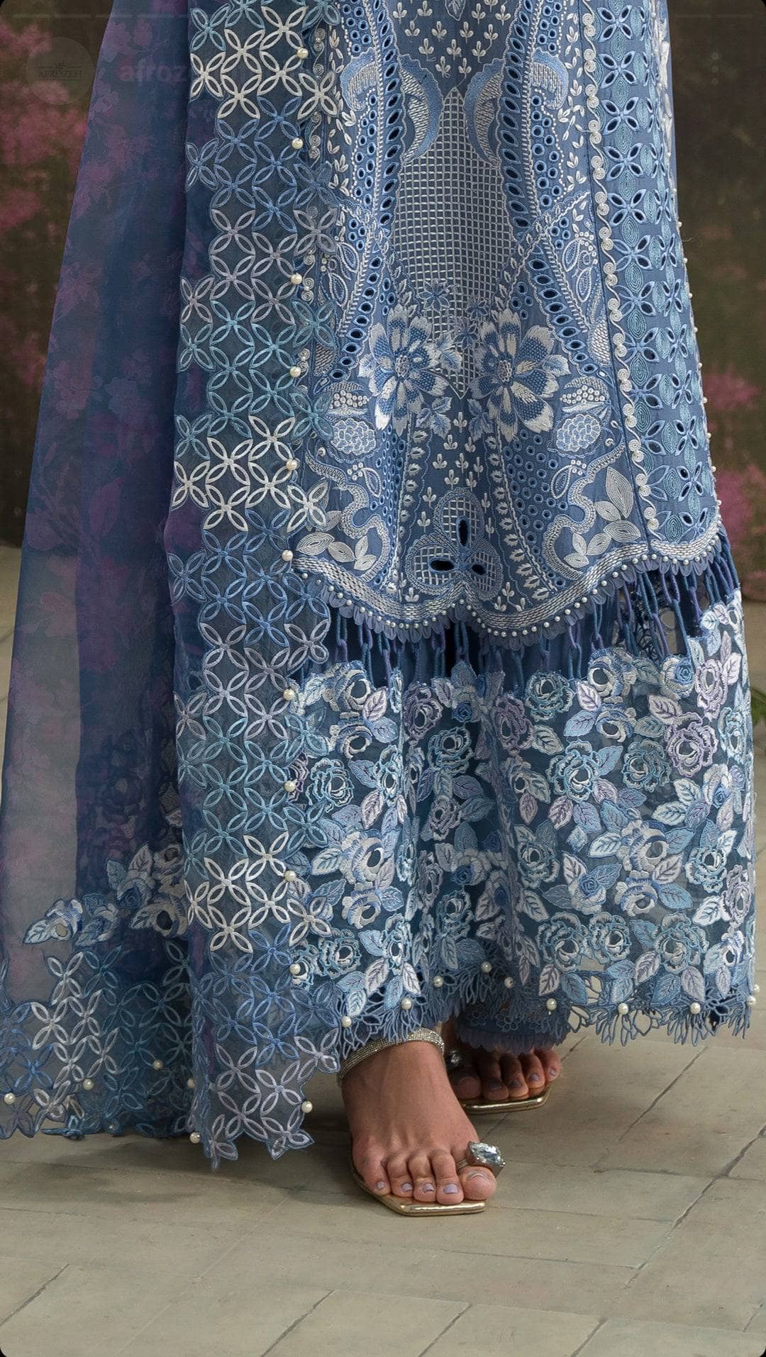 img_afrozeh_painted_garden_lawn_awwal_boutique