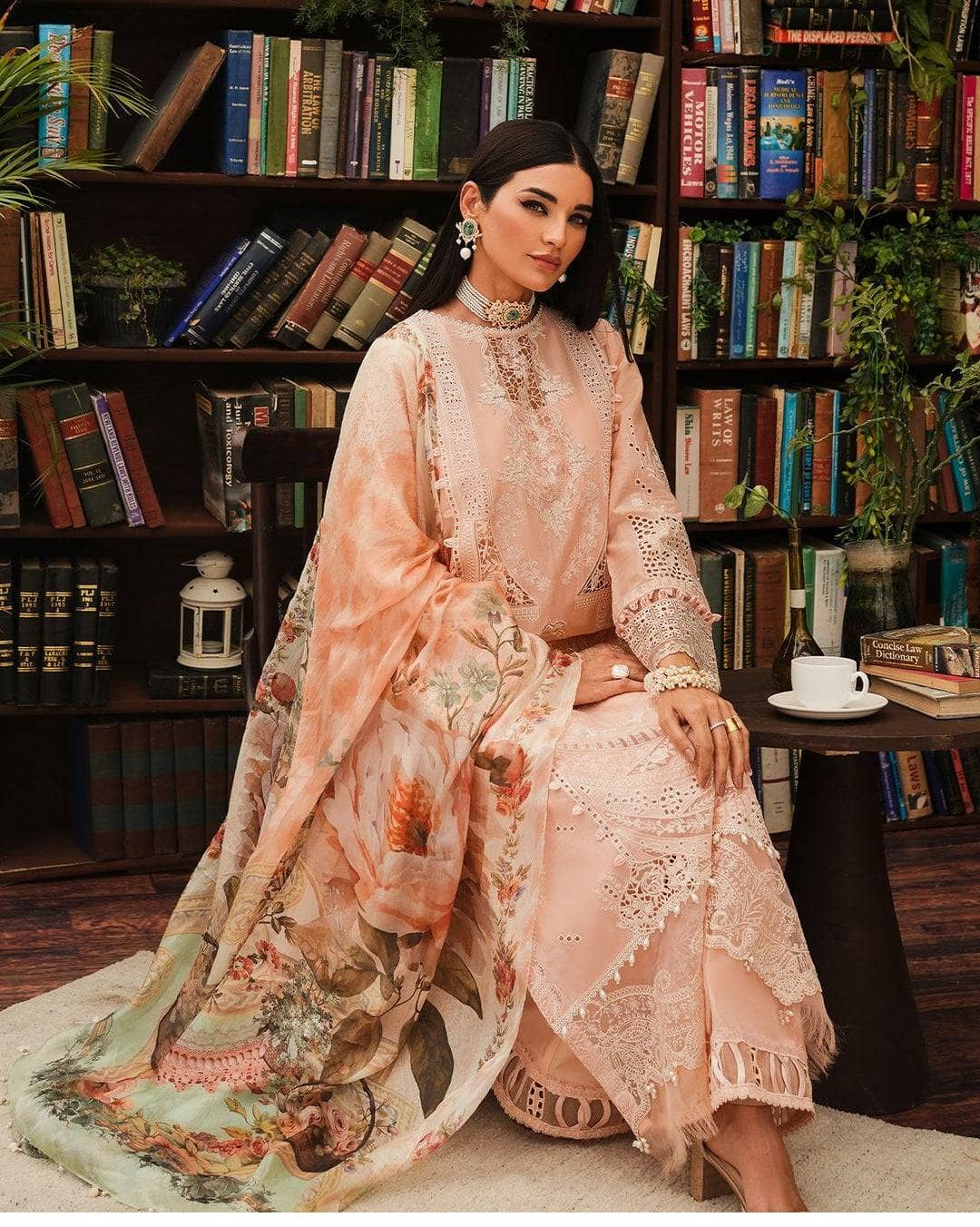 img_kahf_lawn_24_awwal_boutique