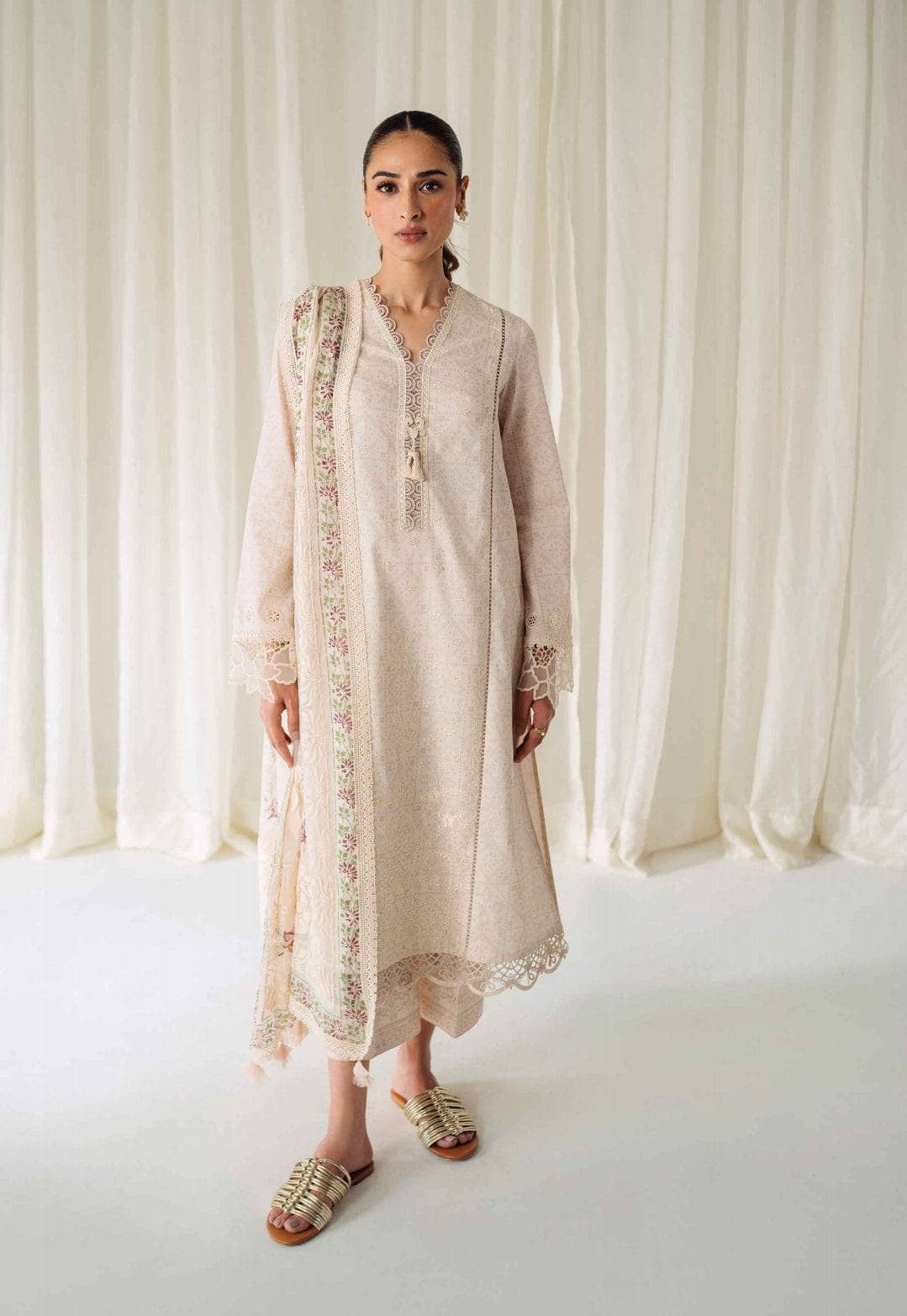 img_qalamkar_c_print_awwal_boutique