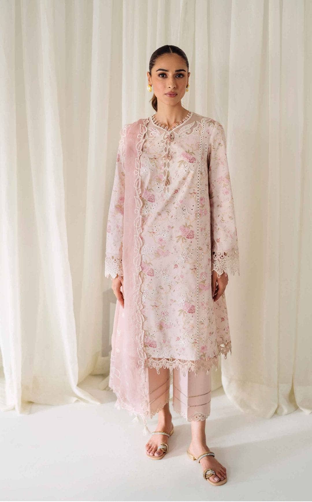 img_qalamkar_q_print_awwal_boutique