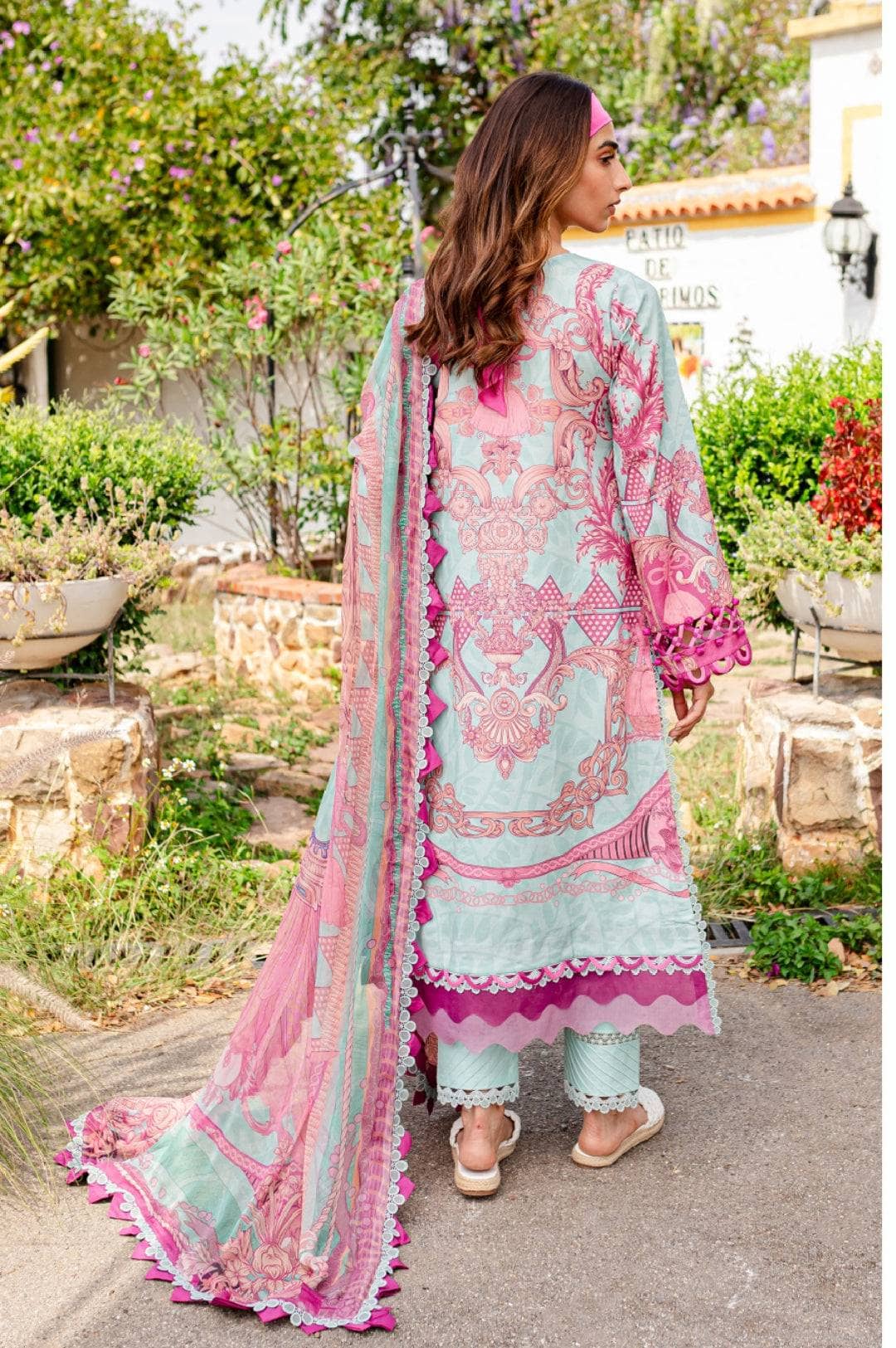 Img_jade_urban_awwal_boutique