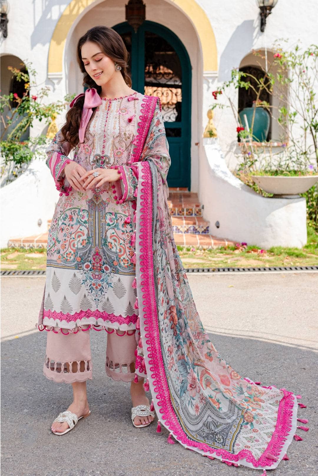 img_jade_urbane_awwal_boutique