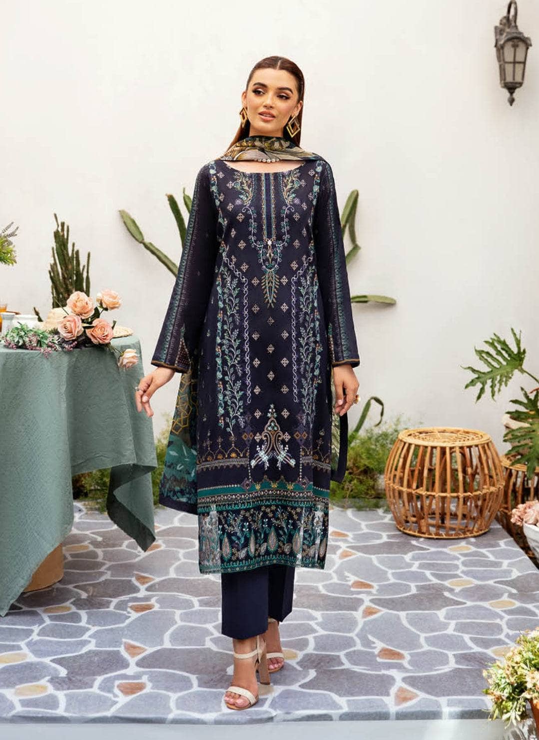 img_ramsha_lawn_vol_11_awwal_boutique
