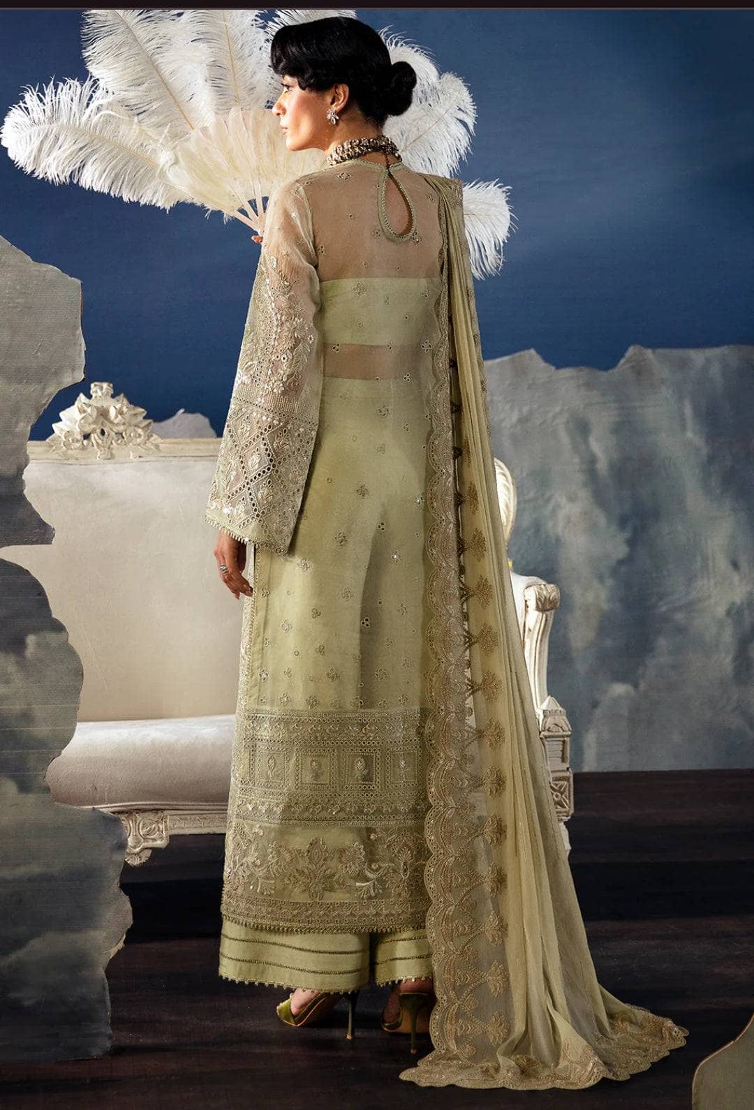 img_afrozeh_la_fuchsia_awwal_boutique