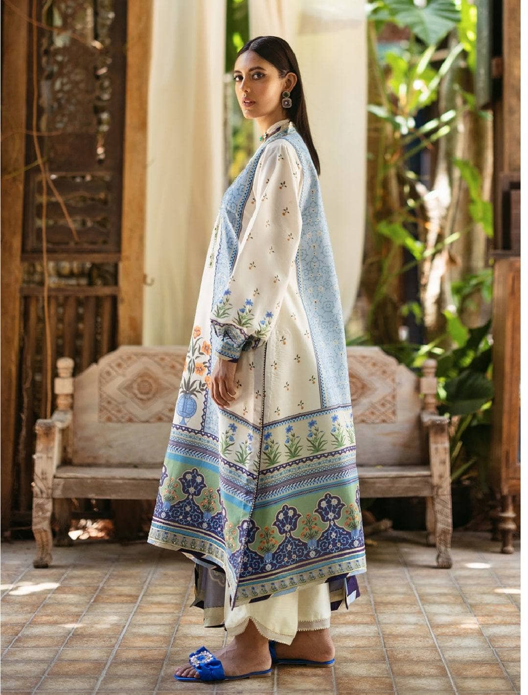 img_mushq_silk_awwal_boutique