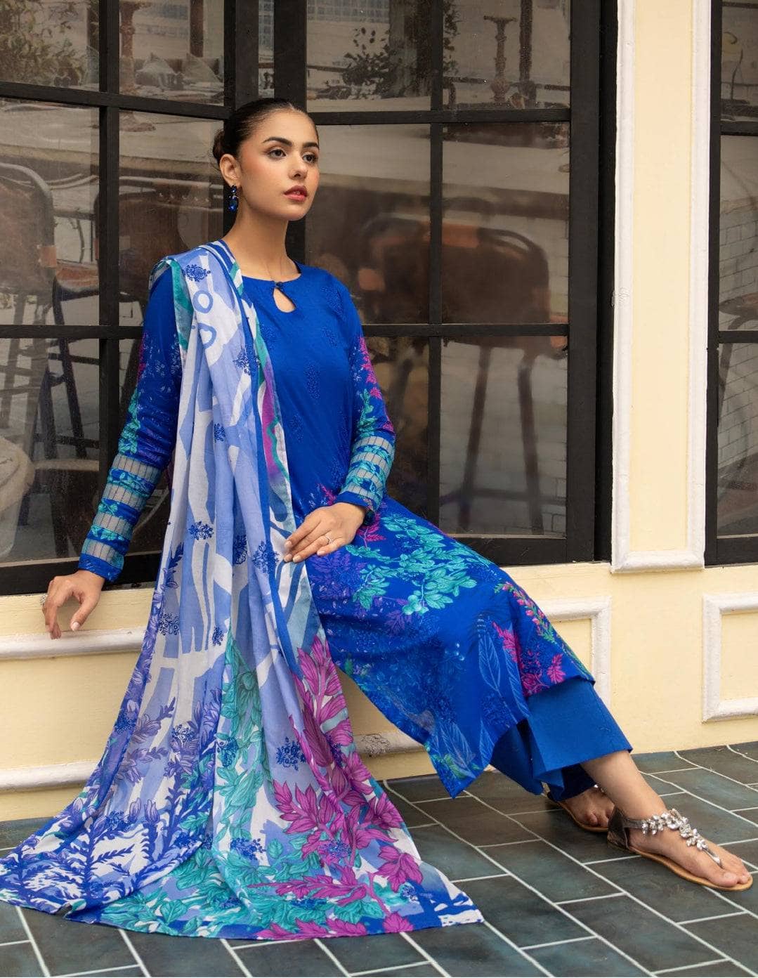 img_gul_jee_mahajal_awwal_boutique