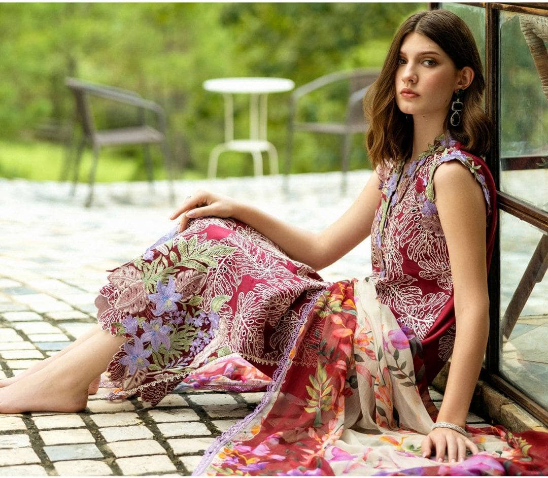 img_roheenaz_lawn_awwal_boutique