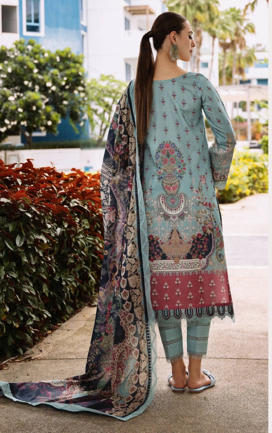 img_jade_urbane_lawn_prints_awwal_boutique