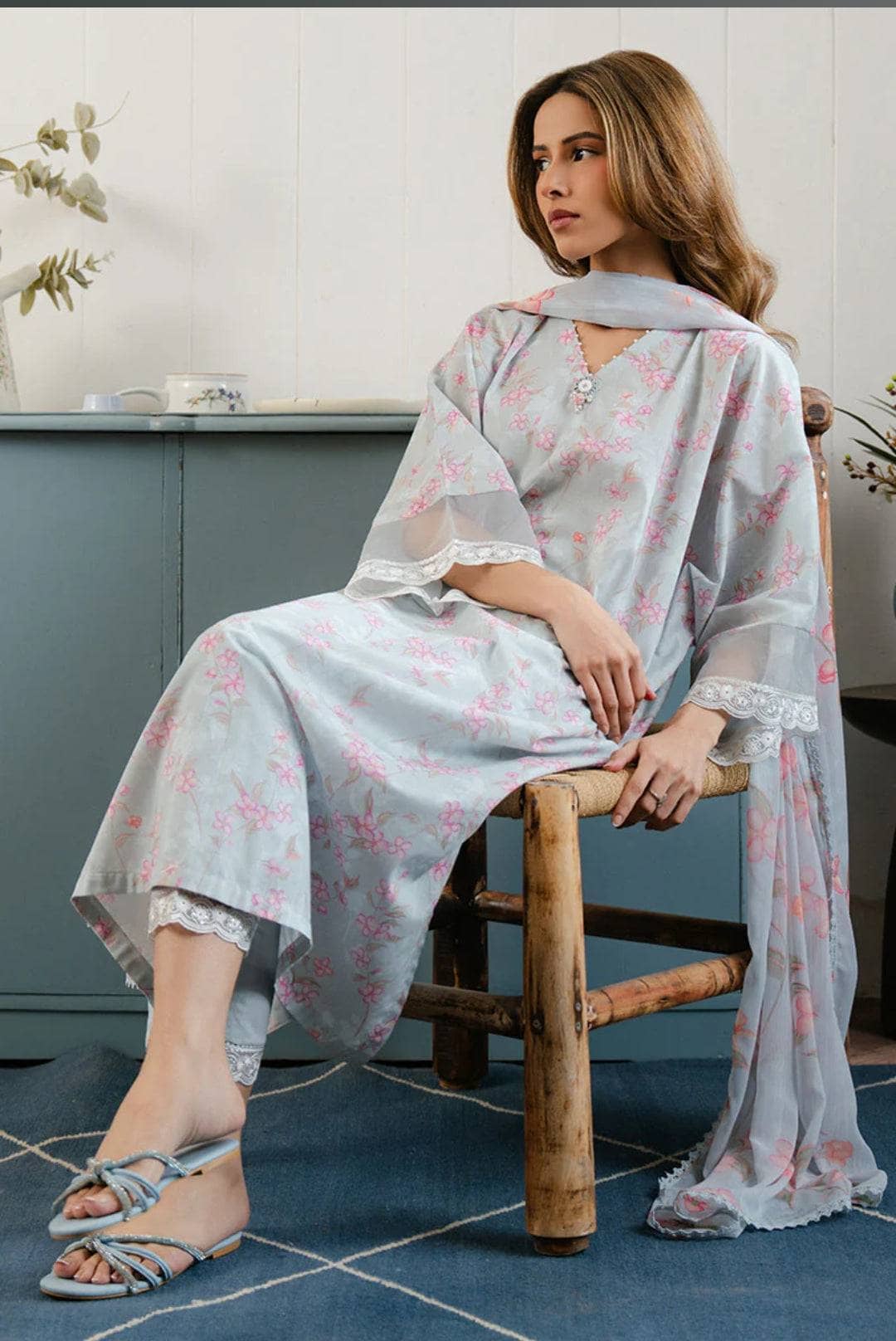 img_cross_stitch_daily_lawn_awwal_boutique