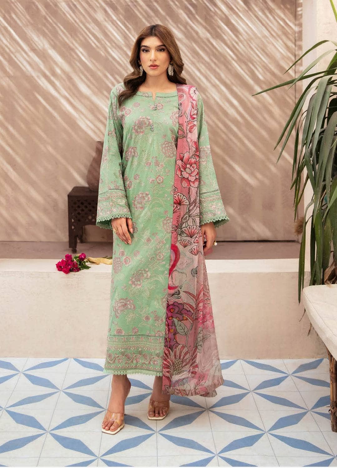 img_ramsha_andaz_lawn_awwal_boutique